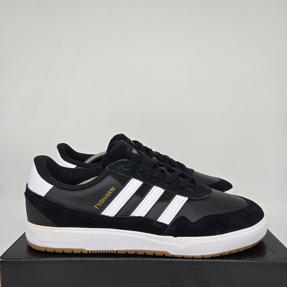 New Adidas Tyshawn 2 \'Black White Gum\' Men\'s Shoes Size 10.5